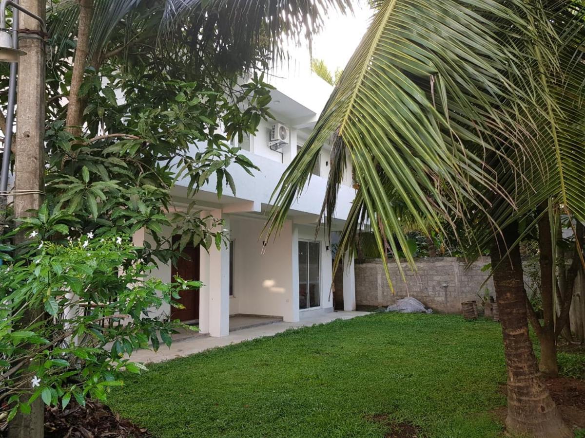 Kalan Mirissa Hotel Exterior photo